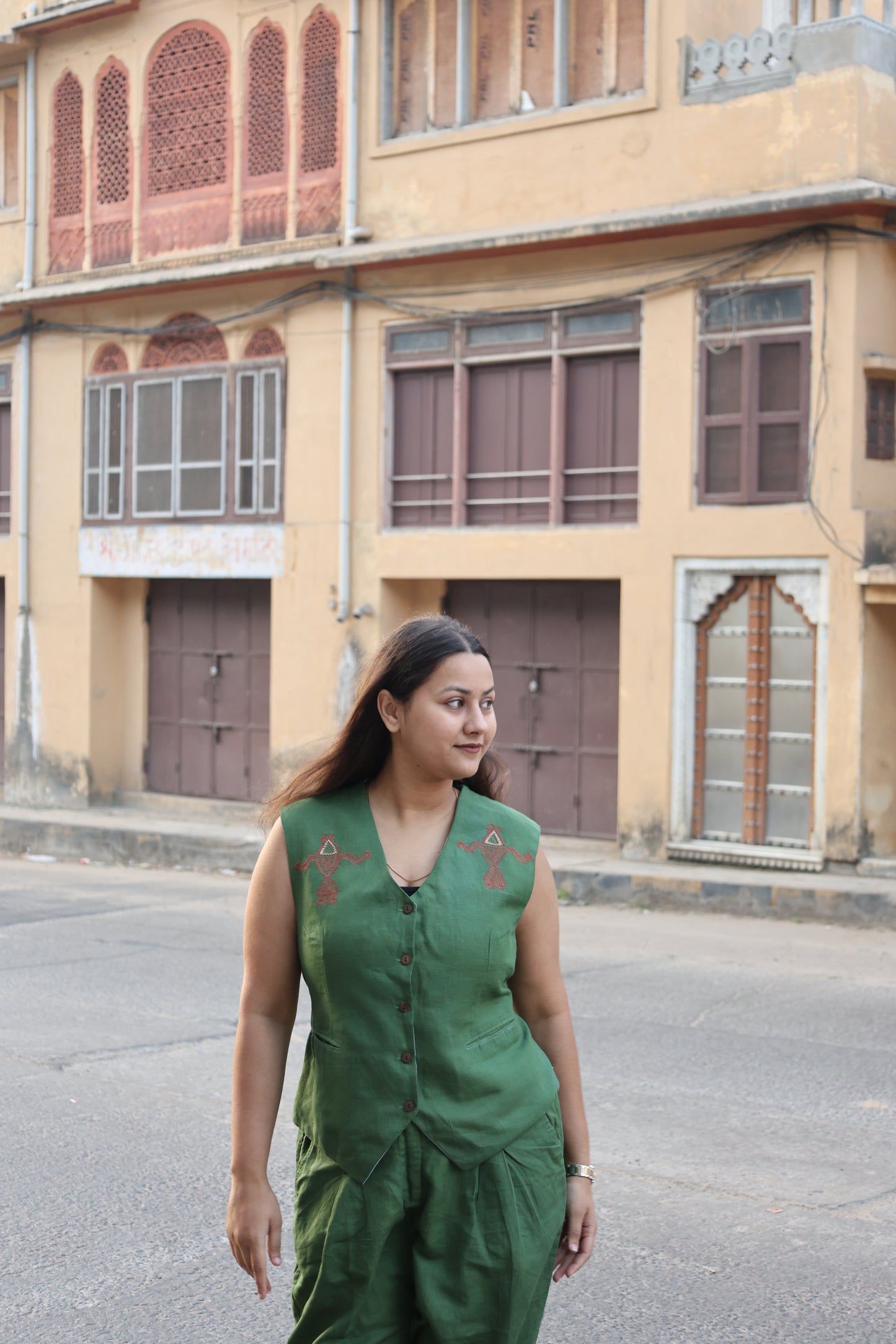 Olive Green Linen Co-ord Set with Mandana Art Embroidered Motifs